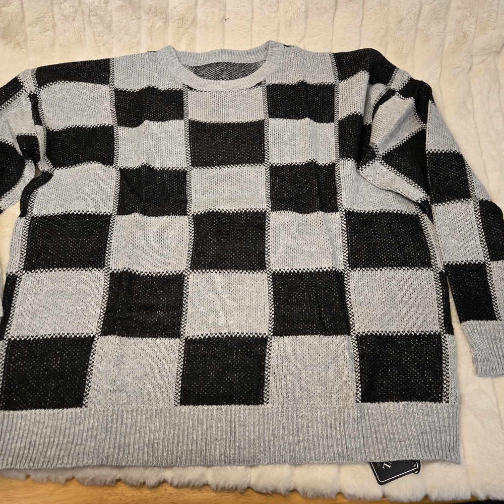 Zaful Checkered Black and Gray Men's Sweater